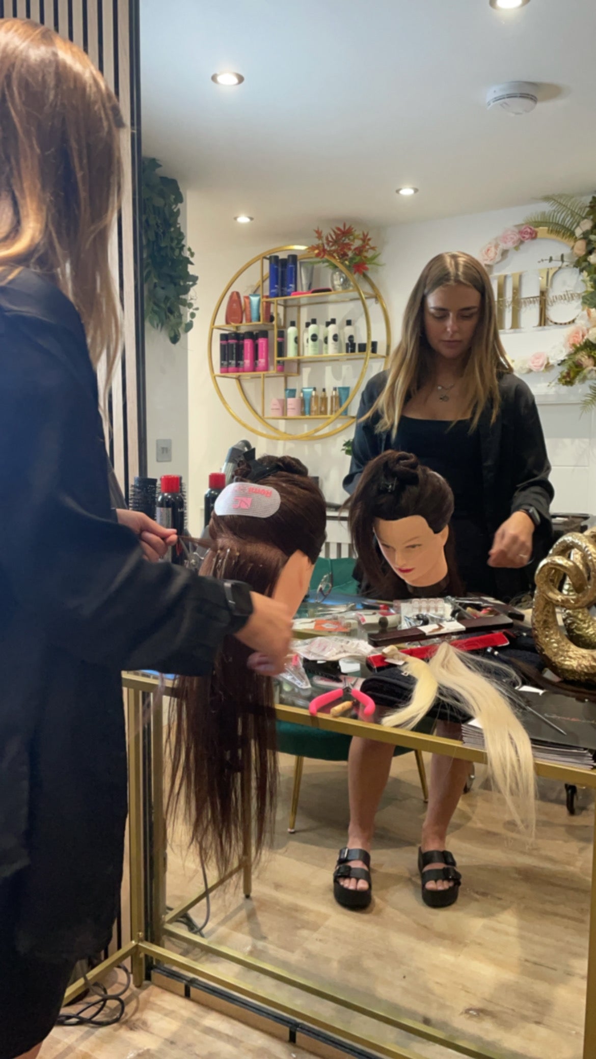 Start Your Journey with Group Silver Training - Basic Hair Extension Training at Che Academy